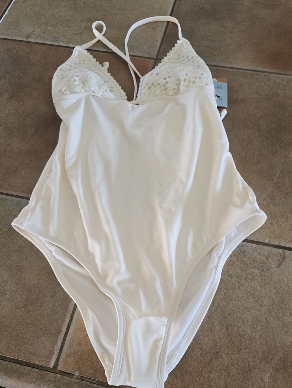 Shade And Shore Sz Med Nwt White Lace-Trim One-Piece